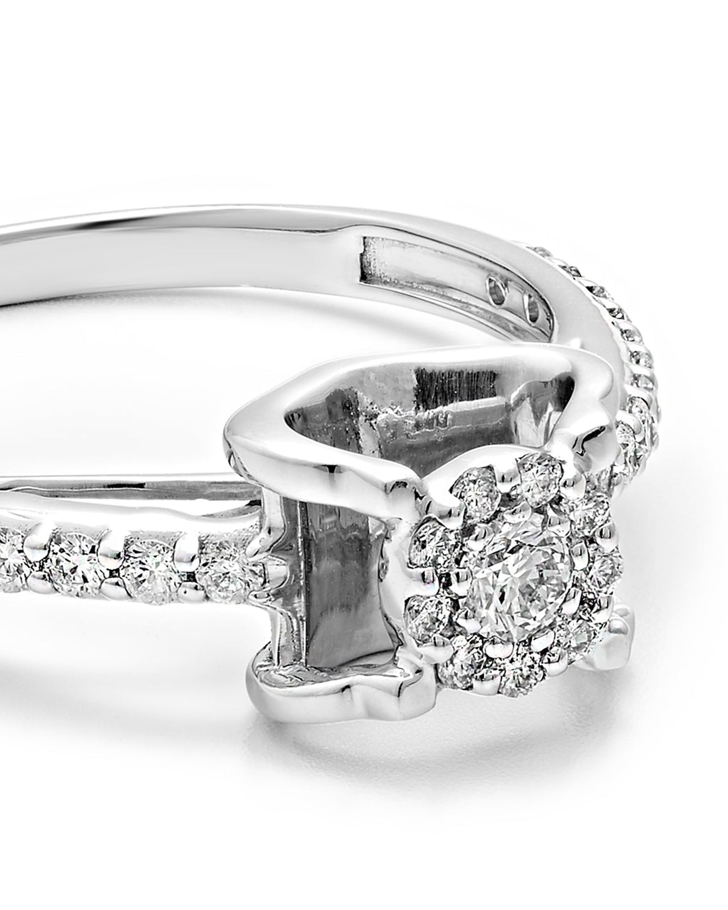 Diamond Halo Twist Ring
